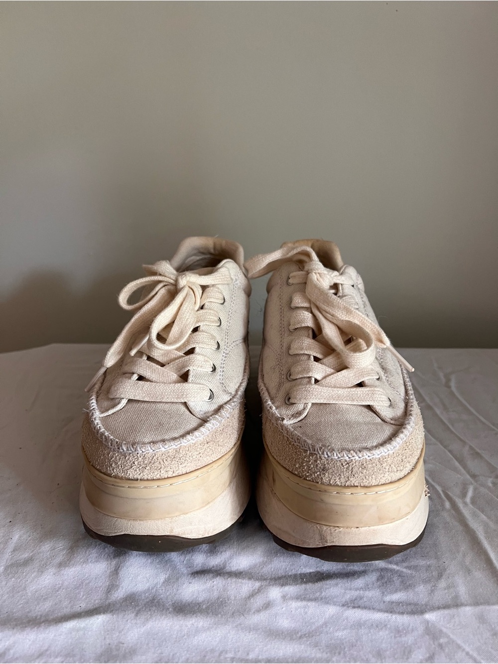 UGG Cream Platform Lace-Up Sneakers - Picture 4 of 6